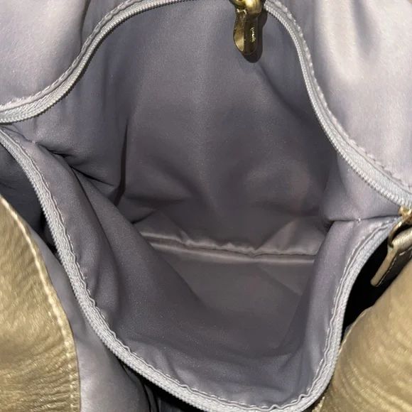 COACH- North South Metallic Woven Leather Gold Leather Shoulder Bag Tote F17099 - Picture 8 of 17